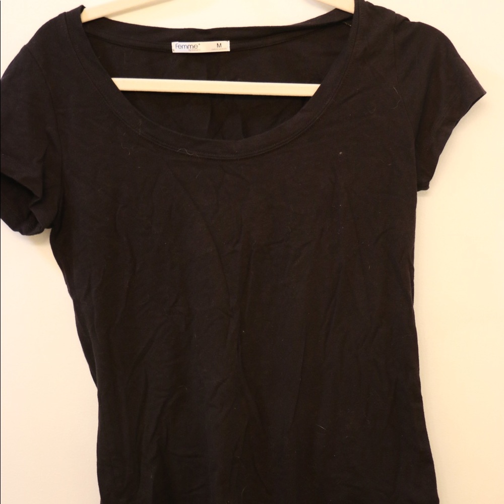 Simple Black T-Shirt